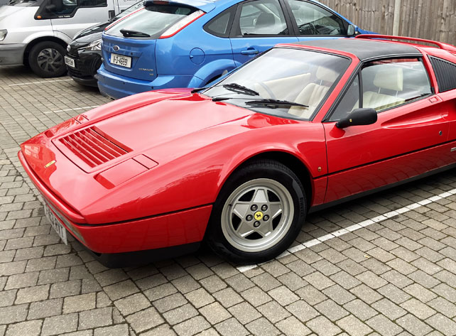 Ferrari 328 GTS